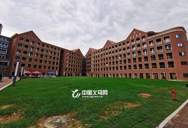 义乌双江湖职业学校